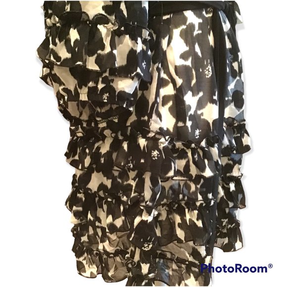 Bazaar by Casting Women's Sheer Ruffled Tunic - Picture 5 of 6